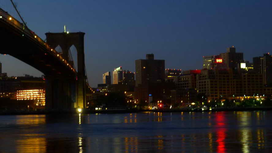 NYC_2014-06-01 04-50-20_P1090565